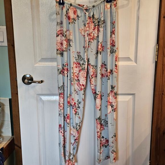 FN by Flora Nikrooz PJs Light Blue Pink Floral Super Soft Comfy Airy Womens M - Picture 10 of 10